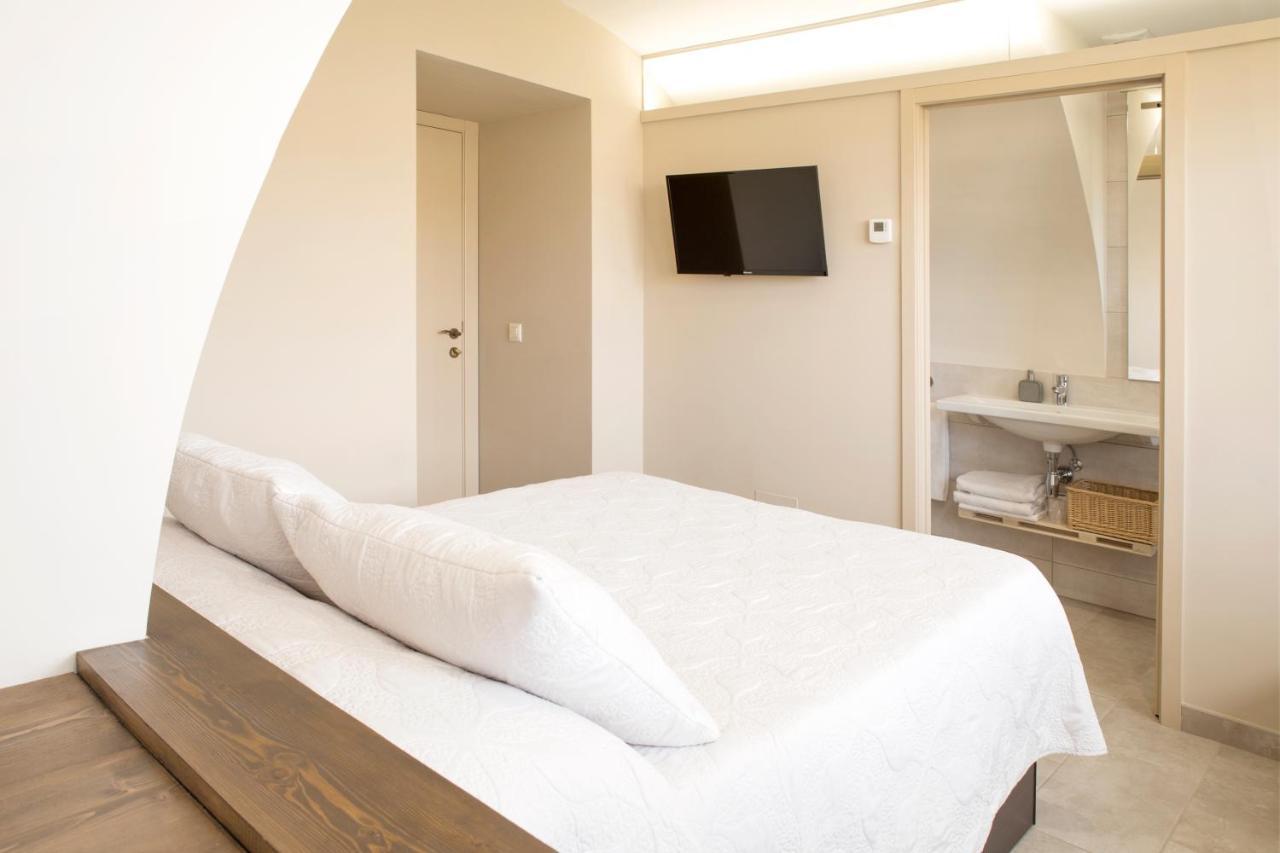 Habitacions Placa Major Santa Pau Zewnętrze zdjęcie