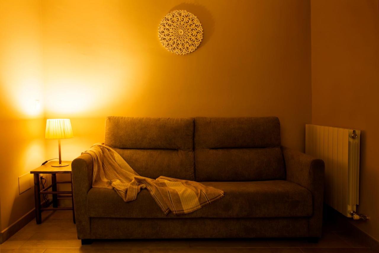 Habitacions Placa Major Santa Pau Zewnętrze zdjęcie
